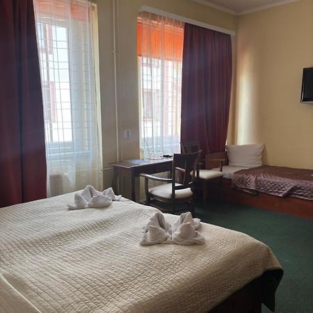 Hotel Bila Ruze ปีเซค ภายนอก รูปภาพ